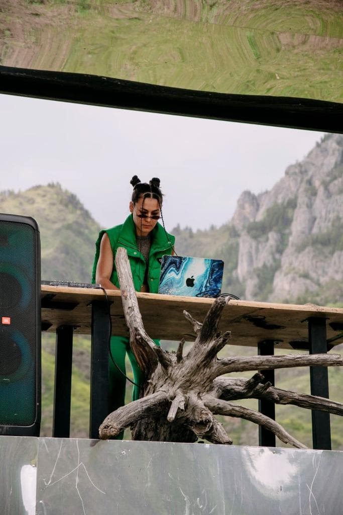 СТОЯНКА ЧЕРНОГО ХАНА