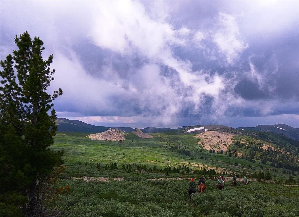 КАРАКОЛЬСКОЕ КОЛЬЦО - фото 1