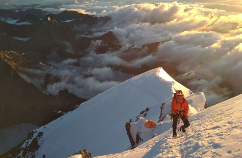Восхождение на Белуху (4509м), Алтай - фото 1