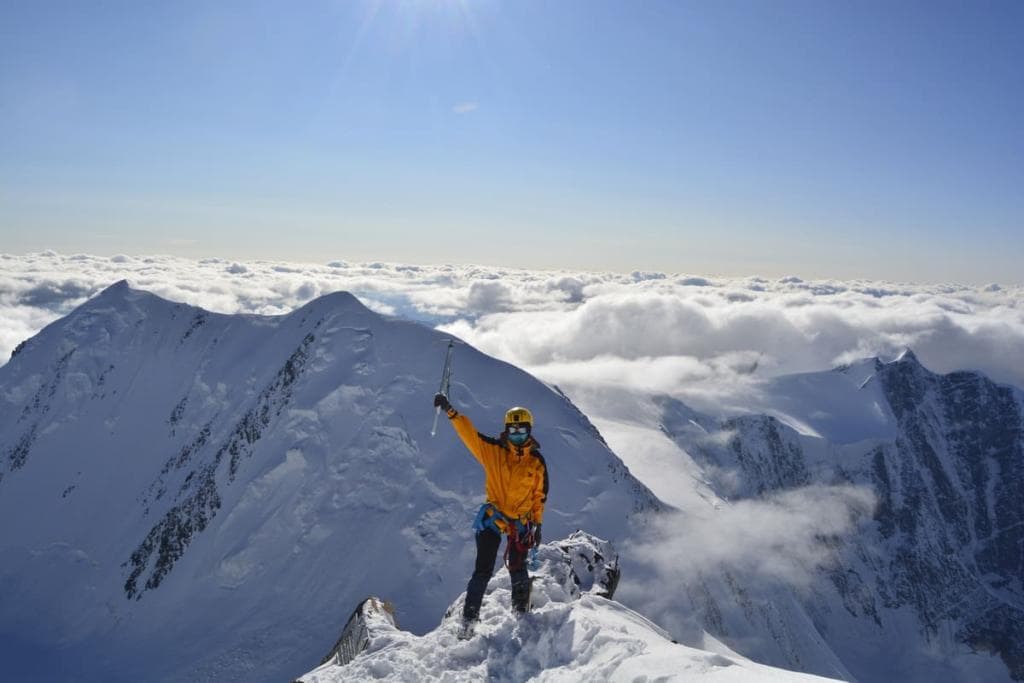 Восхождение на Белуху Восточную через гребень Делоне - фото 1