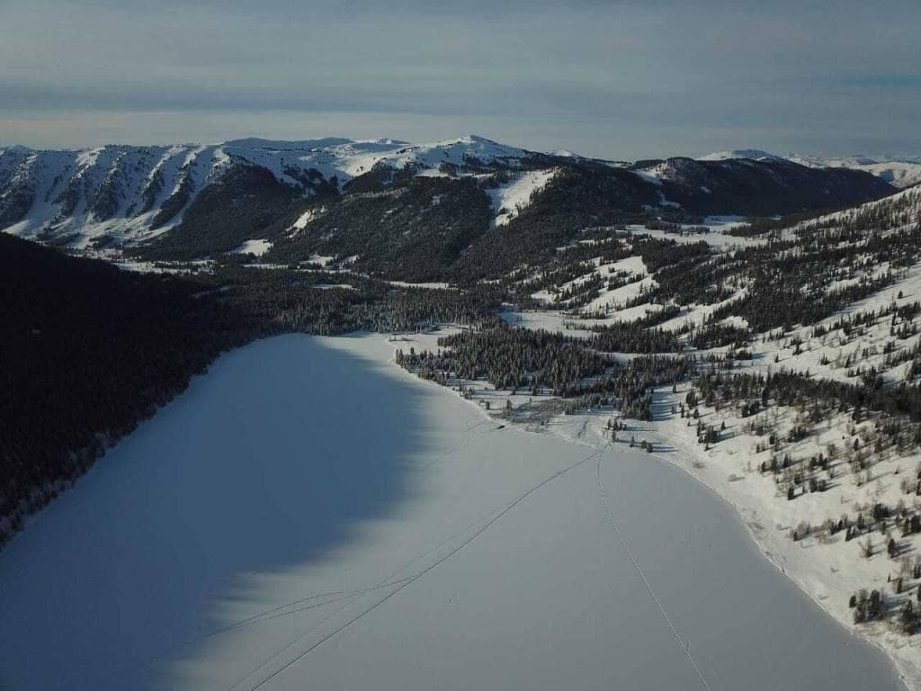 К заповедным уголкам на снегоходе:озеро Тальмень - фото 5