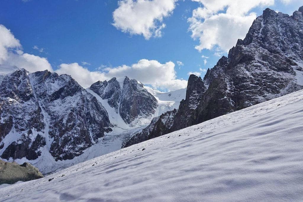 "Серебро Алтая", треккинг без рюкзаков к ледникам Актру. - фото 2