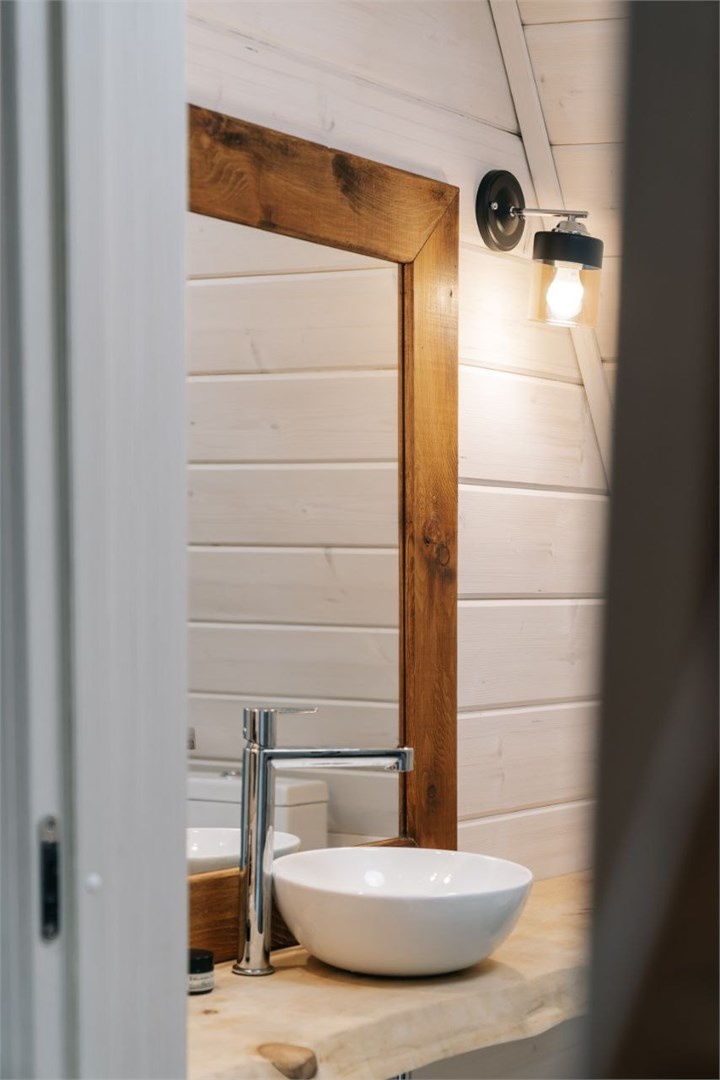 №6 | A-Frame с одной спальней и камином на террасе - фото 4