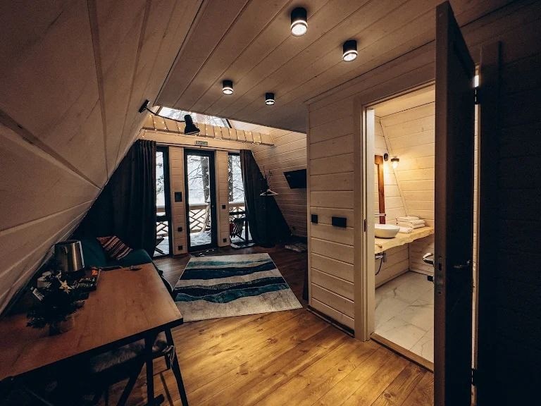 №6 | A-Frame с одной спальней и камином на террасе - фото 13