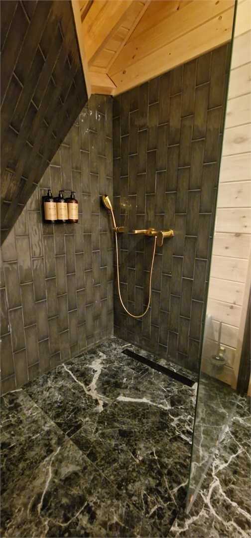 №12| Шишка-дом с камином - фото 10