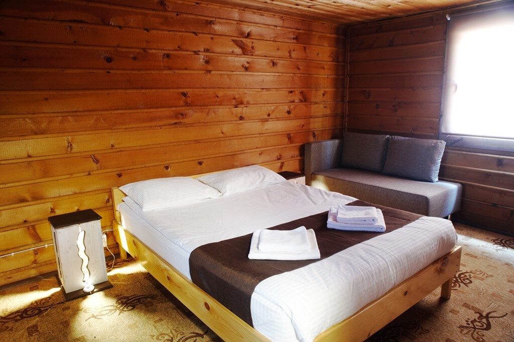 "Категория ББ" Номер с 2-спальной кроватью в коттедже с террасой  - фото 1