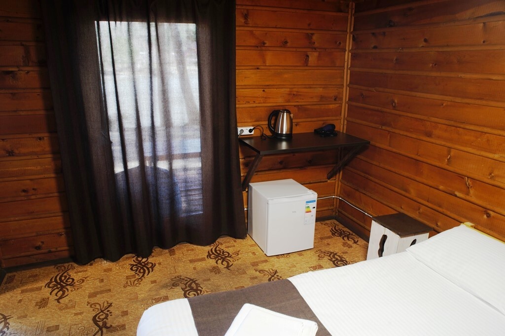 "Категория ББ" Номер с 2-спальной кроватью в коттедже с террасой  - фото 4