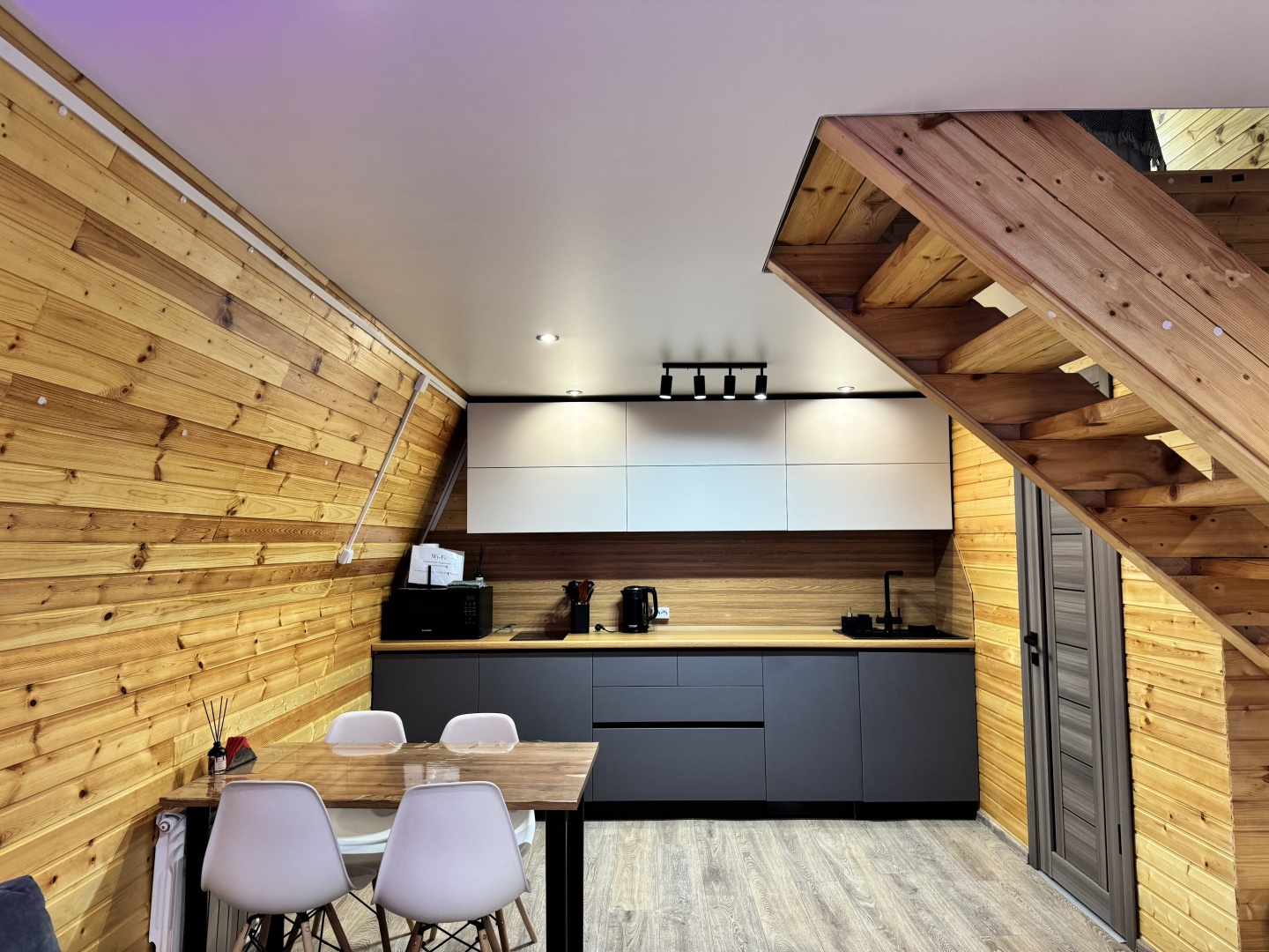 A-frame house - фото 7