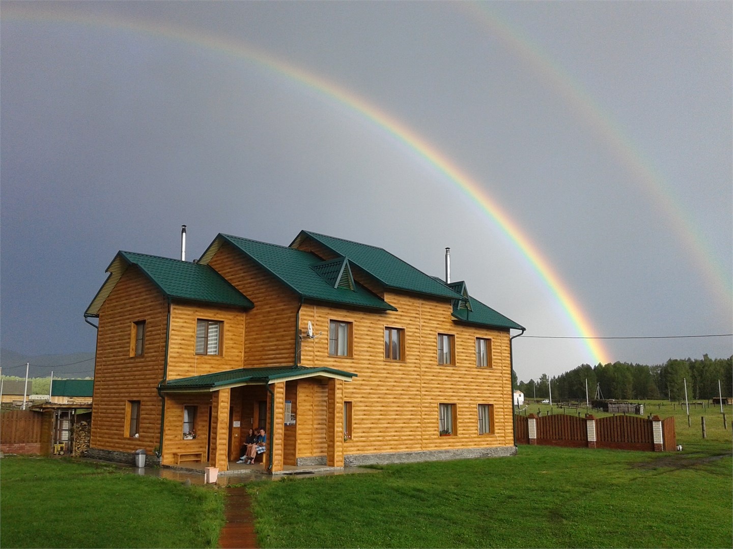 ПолуЛюкс - фото 1