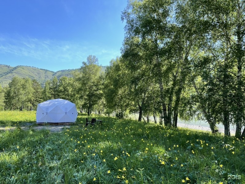 Палатка с 1 двуспальной и 1 двухъярусной кроватью на 2 береговой линии - фото 2