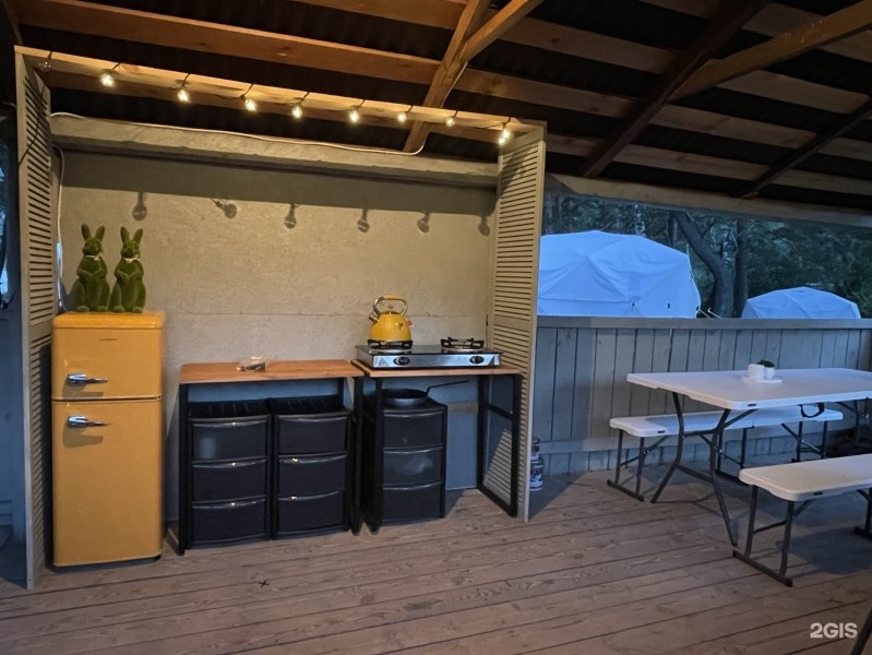 Палатка с 1 двуспальной и 1 двухъярусной кроватью на 2 береговой линии - фото 4