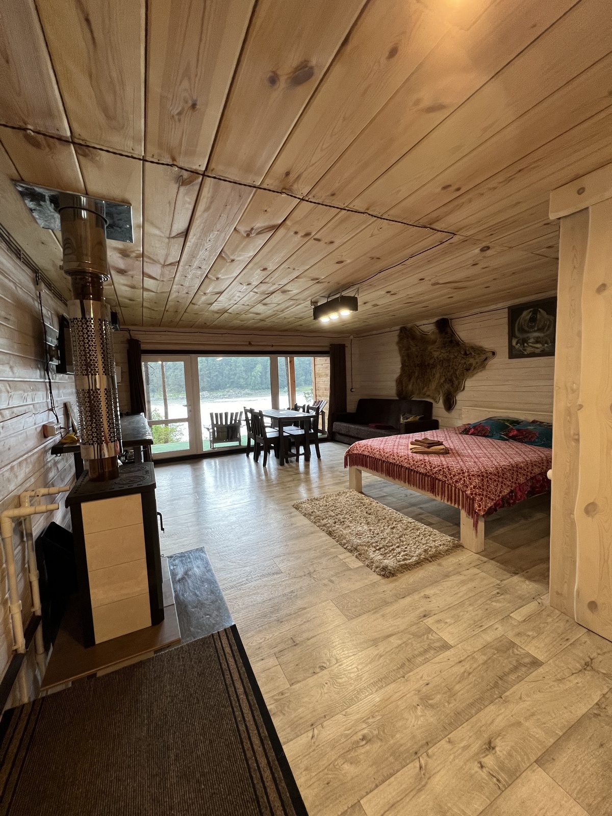 Дом на берегу Катуни: Берлога медведя - фото 2