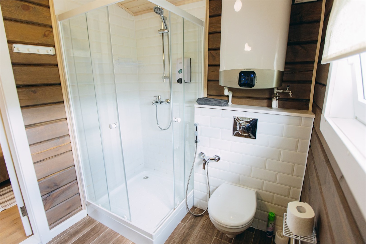 Шале - студия одноэтажное с двуспальной и двухъярусной кроватями - фото 7