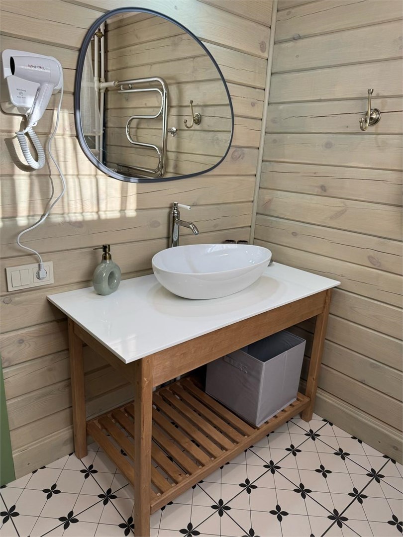 Шале двухэтажное с двумя спальнями и кухней-гостиной с видом на бассейн - фото 5