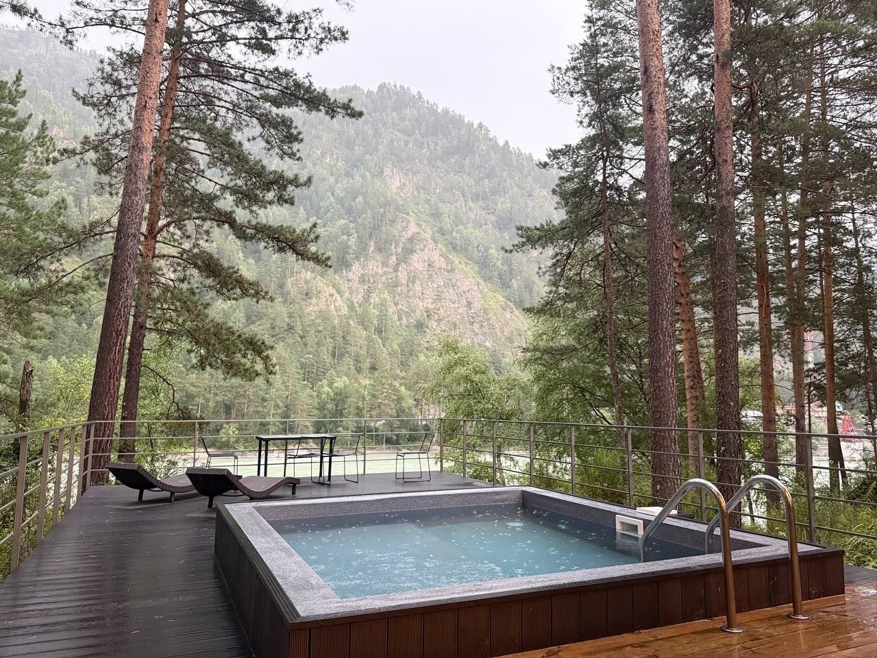 ВИП ДОМ С БАССЕЙНОМ вид на реку - фото 2