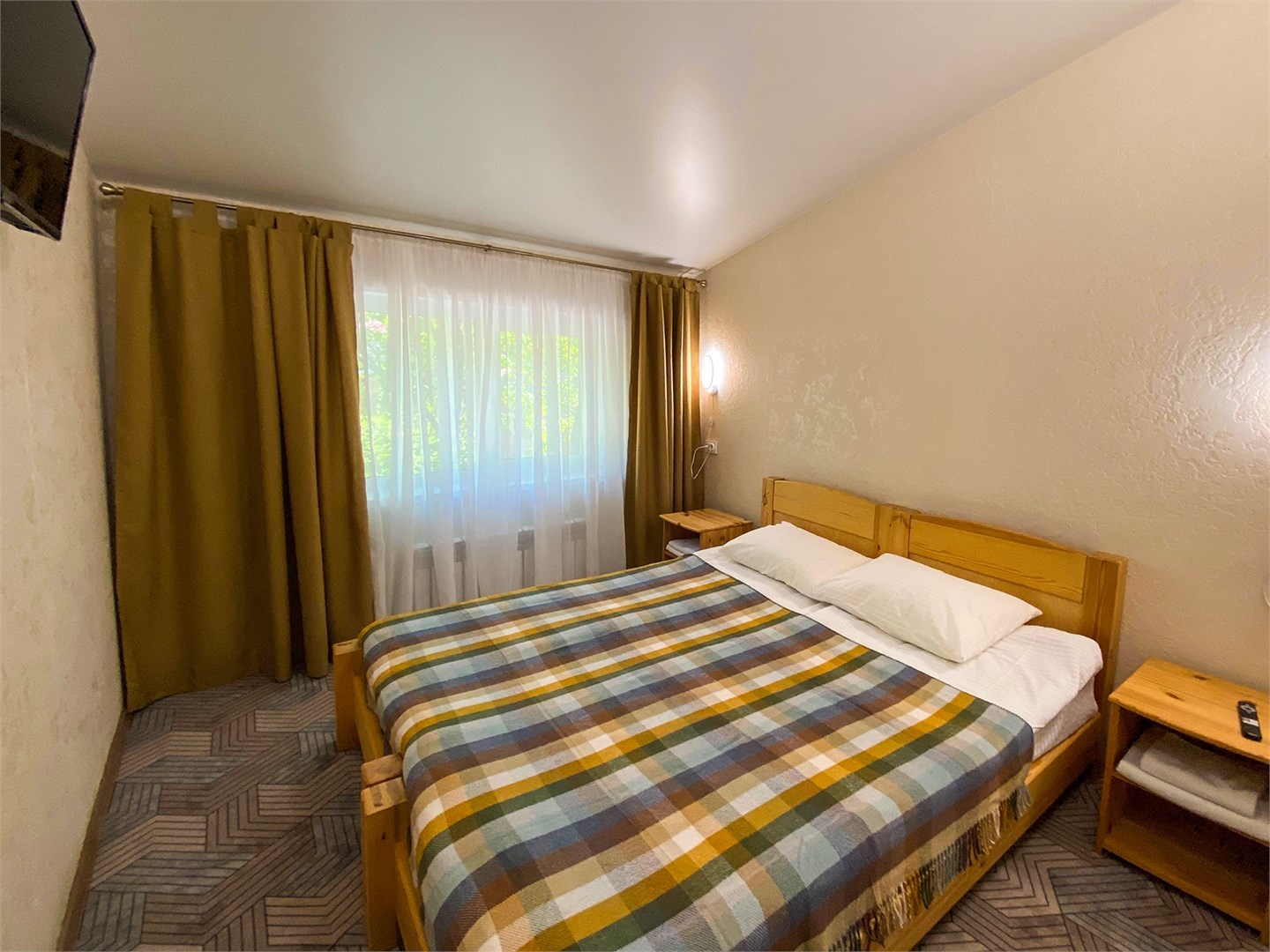 Пчёлки, 3 - фото 3