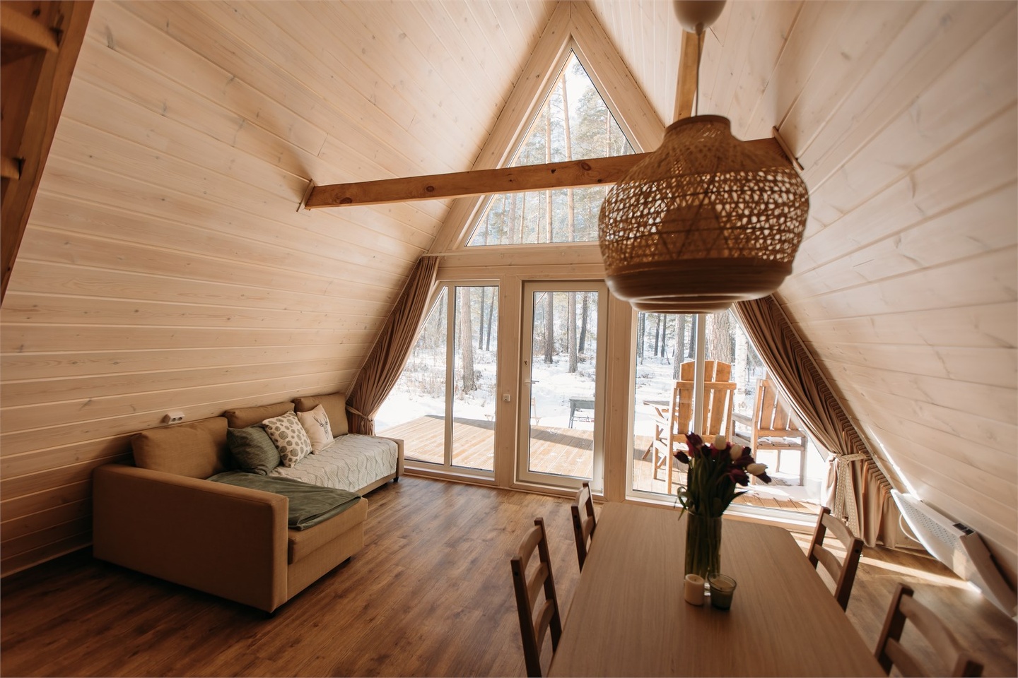 Шале в форме треугольника - фото 2