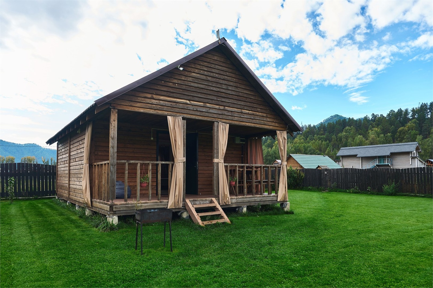 Трехкомнатный коттедж - фото 1