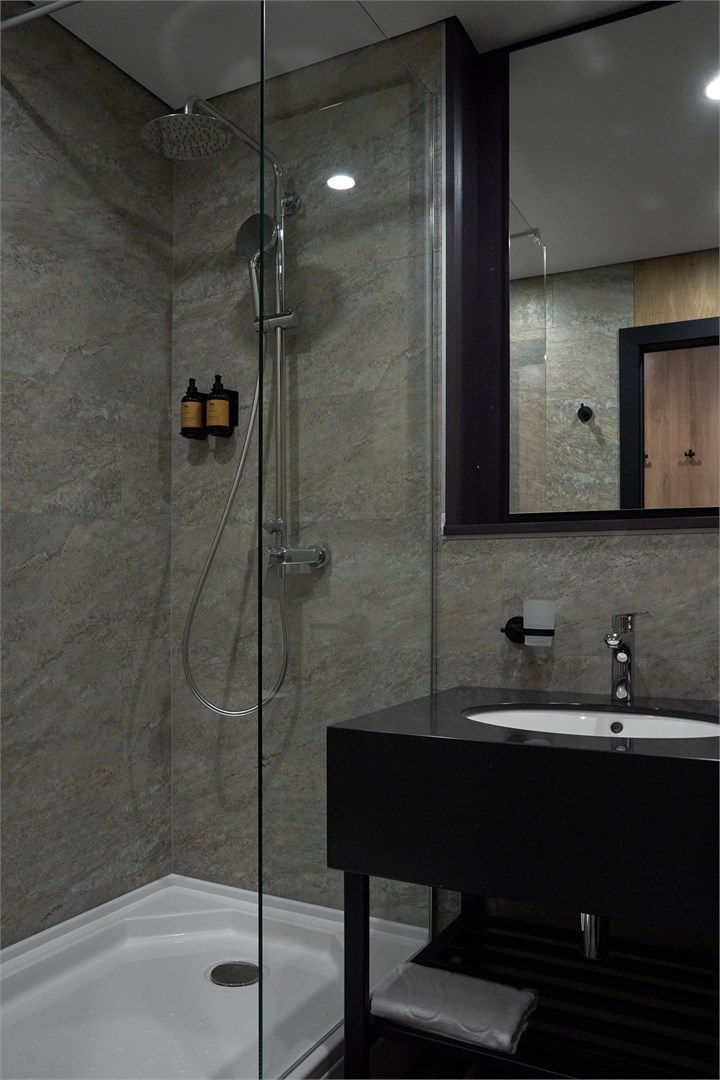 Стандарт в корпусе А/Б/В с двумя односпальными кроватями и балконом - фото 7