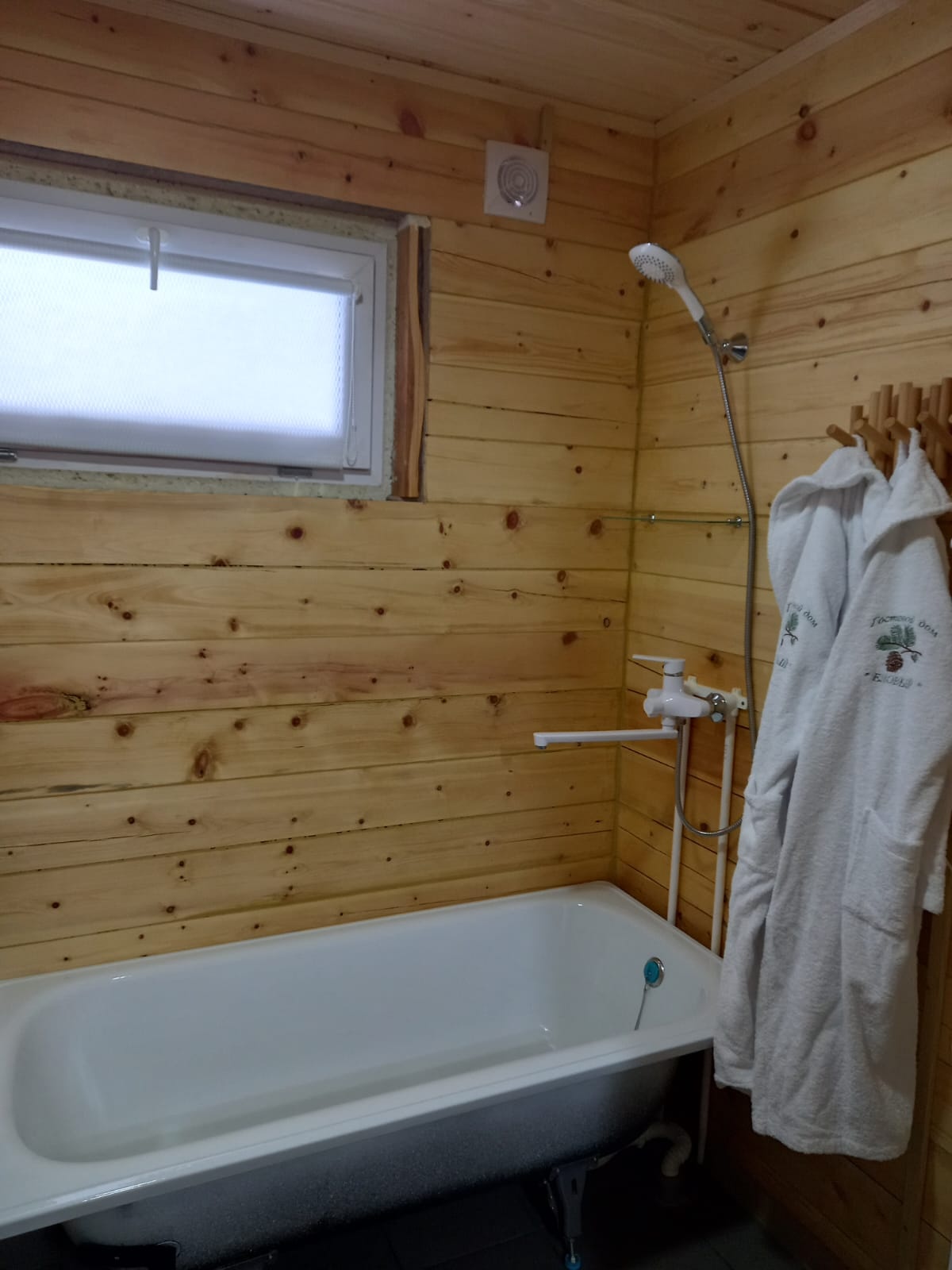 Еловый - фото 98