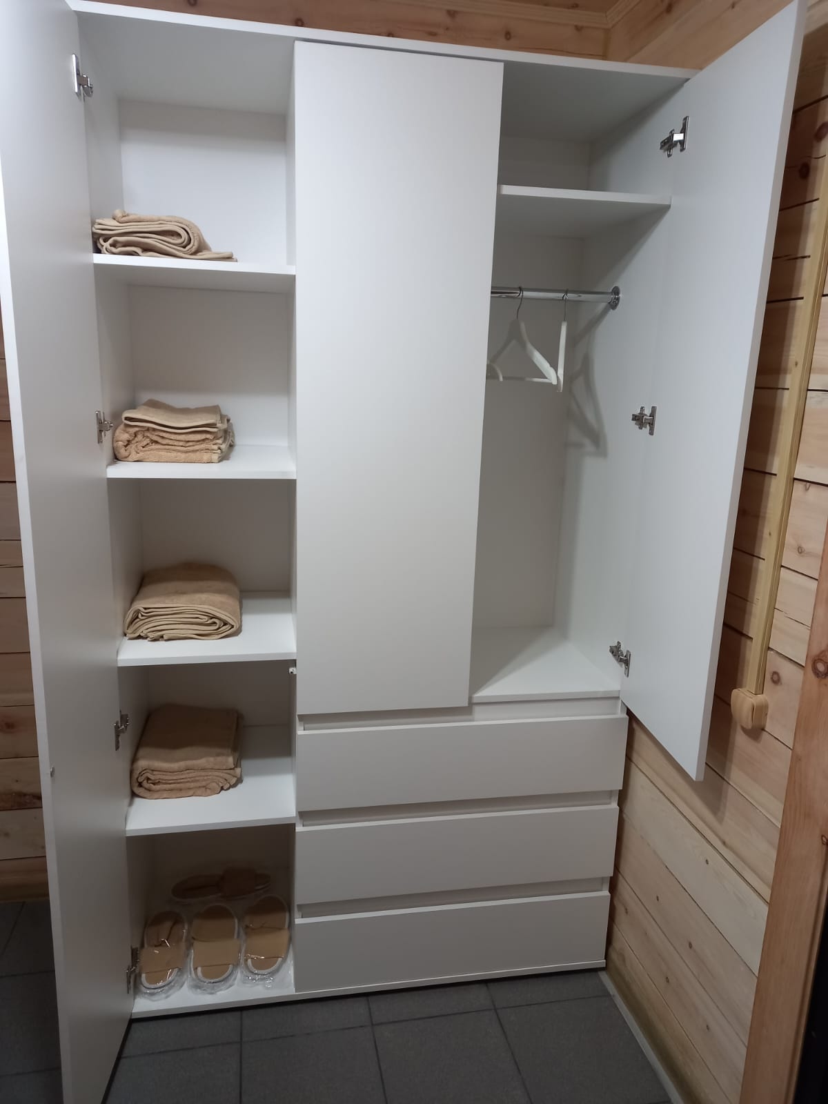 Еловый - фото 101