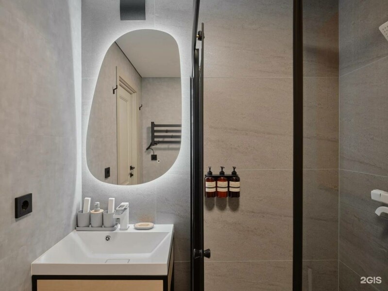 Двухэтажный номер люкс  36м²  в панорамном  триплексе для 2-4 гостей - фото 9