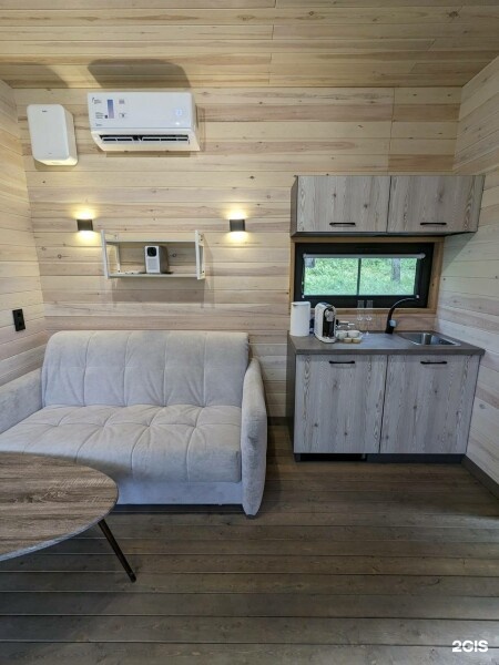 Большой зеркальный куб с отдельной спальней №0 для 2-4 гостей - фото 5