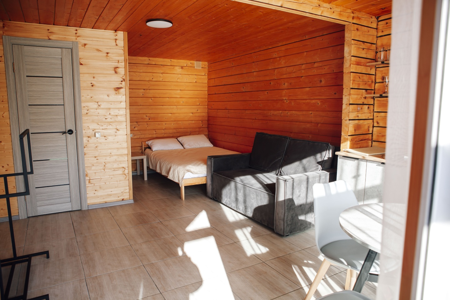 Семейный четырехместный номер с кухней - фото 14