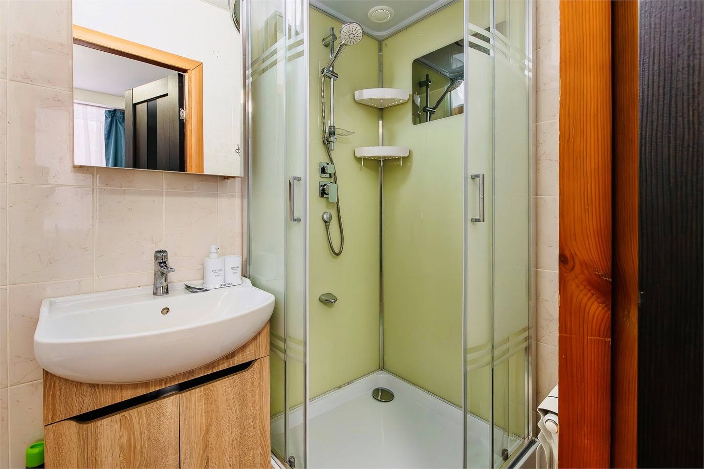 Стандарт с 2 односпальными кроватями (дом Катунь) - фото 9