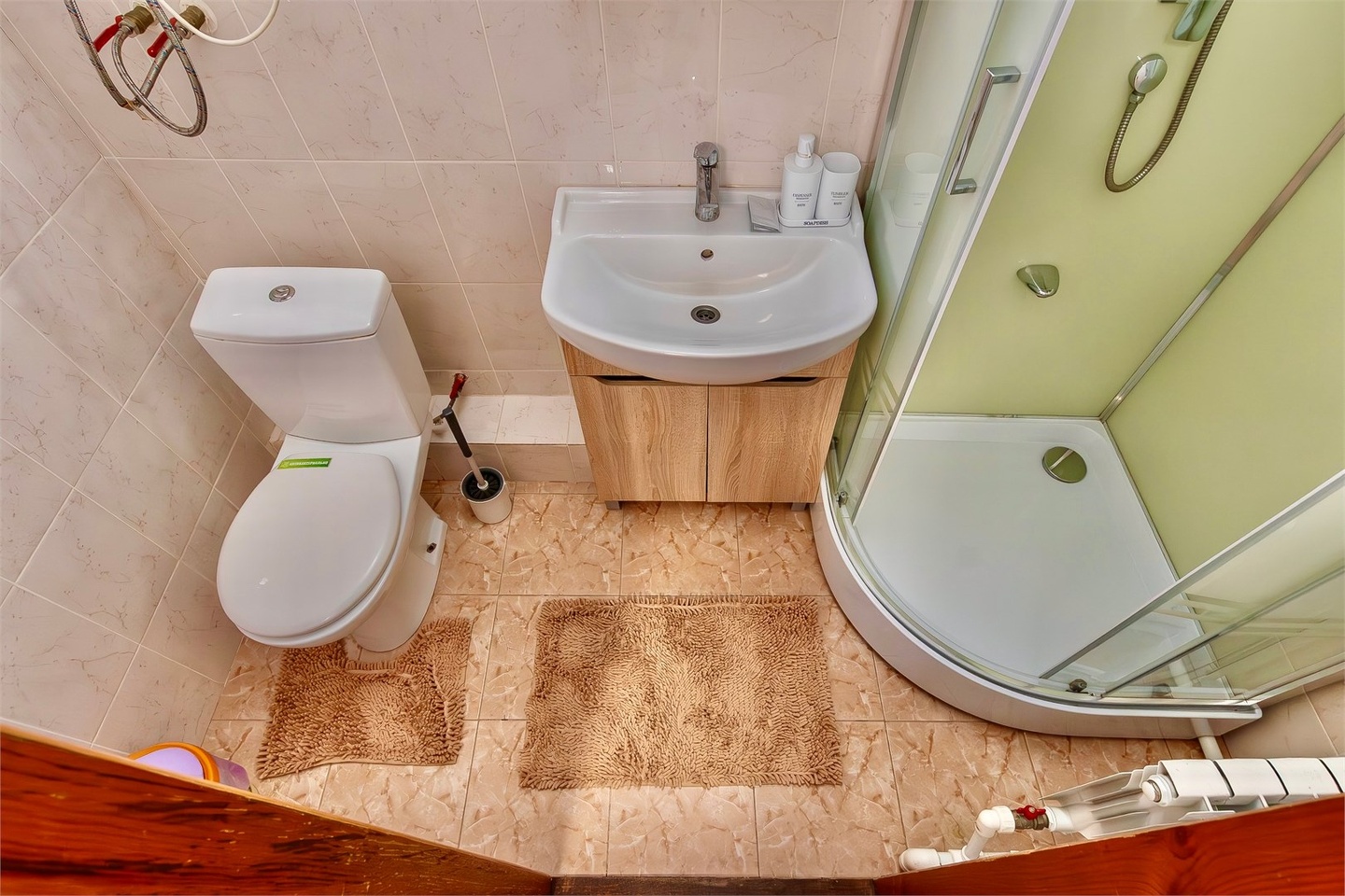 Стандарт с 2 односпальными кроватями (дом Катунь) - фото 11