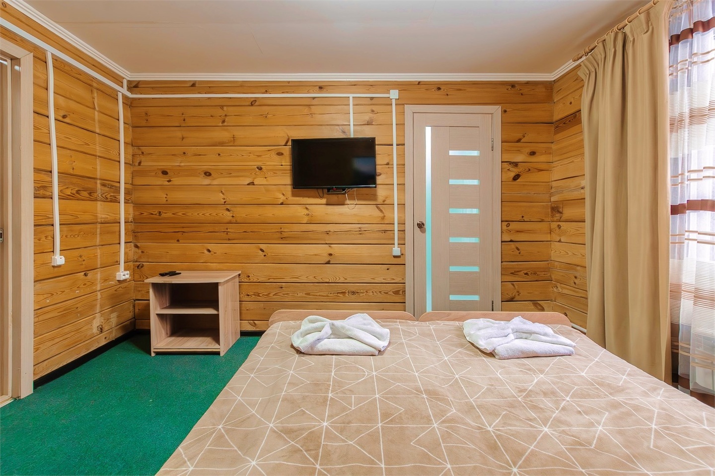 Эконом с 2 односпальными кроватями (Дом Кедр) - фото 4