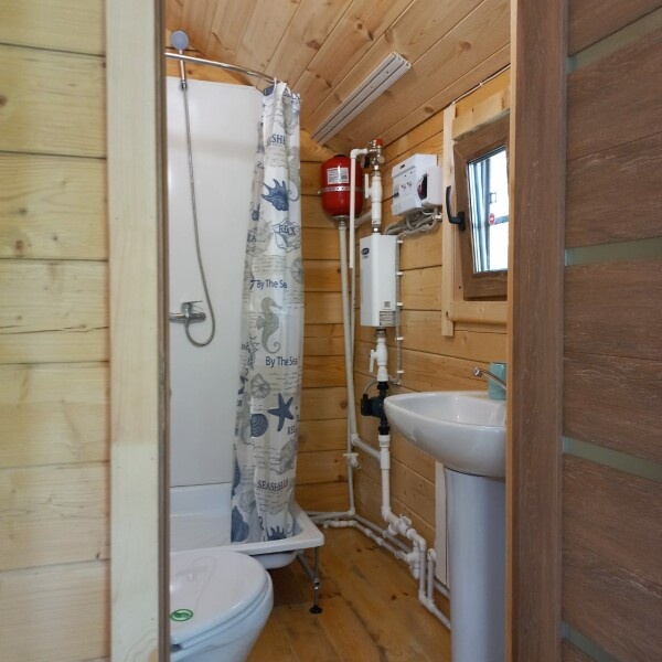 дом в саду - фото 1