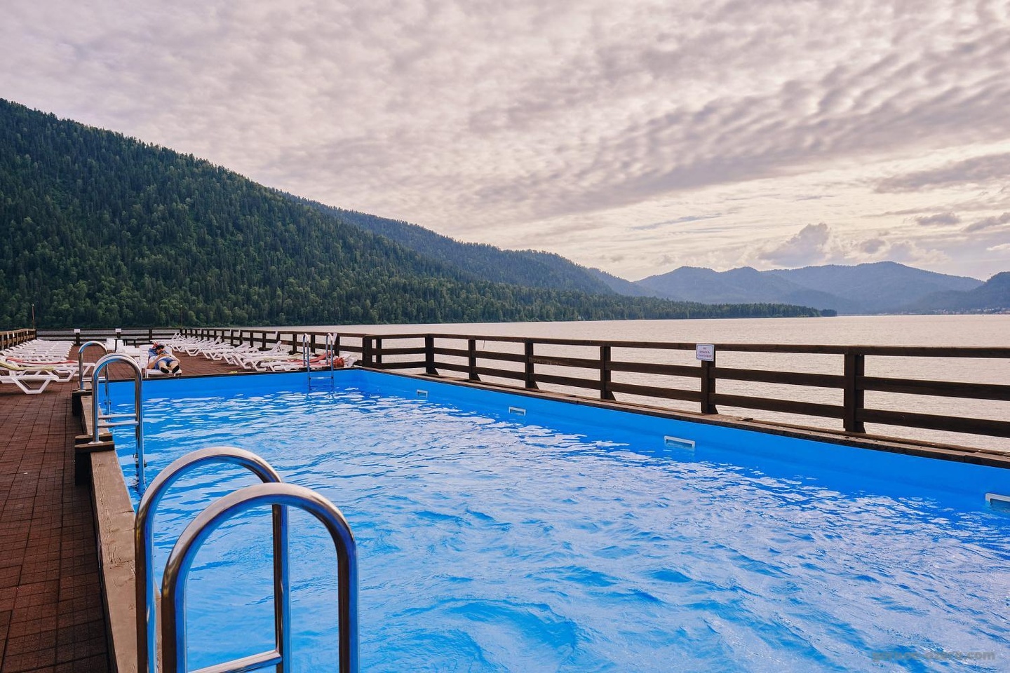 Горное озеро - фото 18