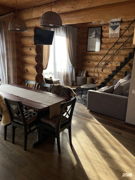 Большая половина дома - фото 12