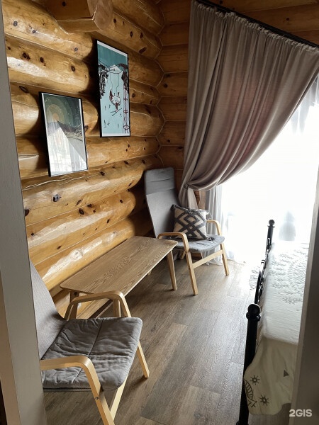 Большая половина дома - фото 13