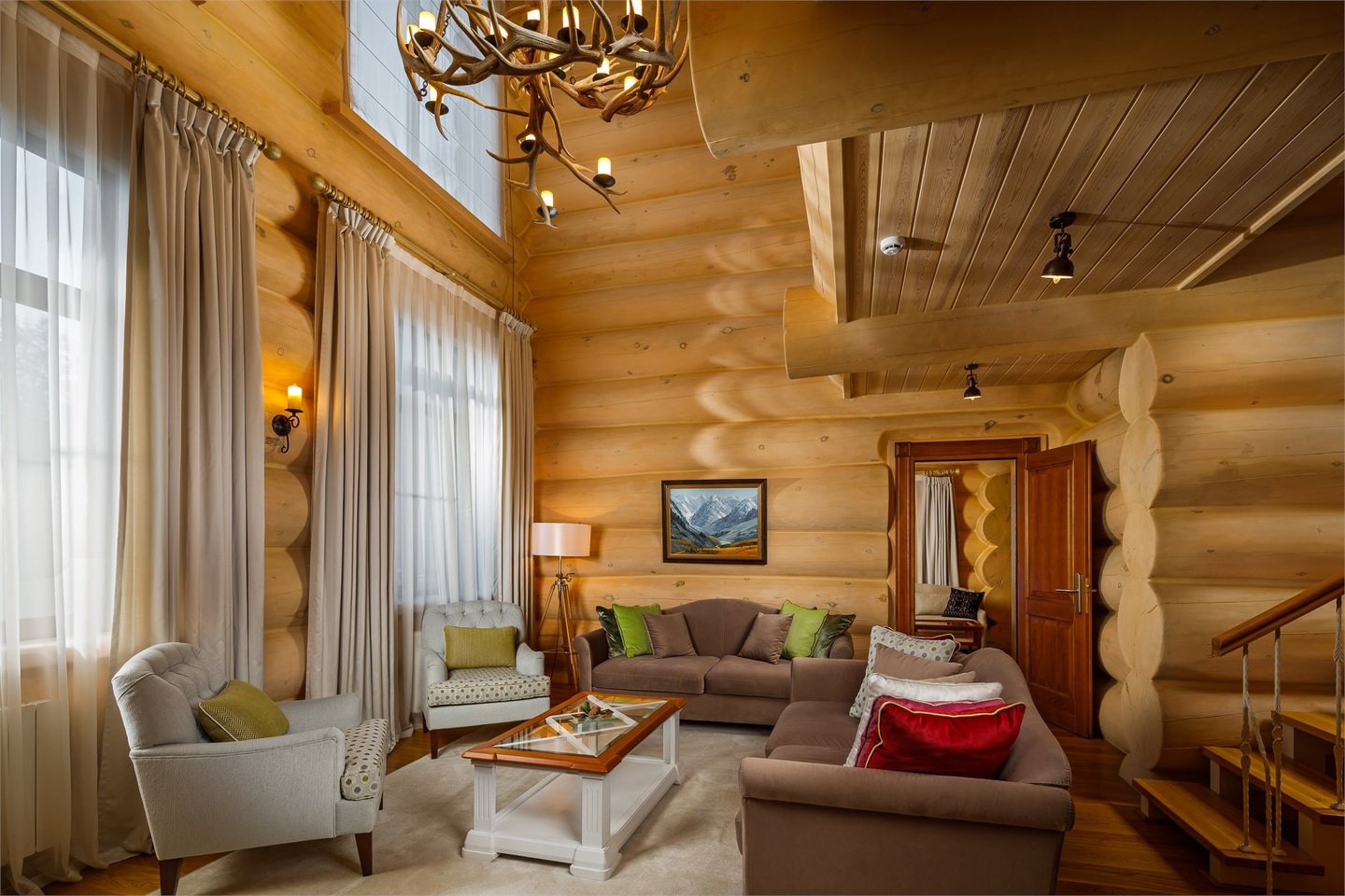 Royal Chalet - фото 3