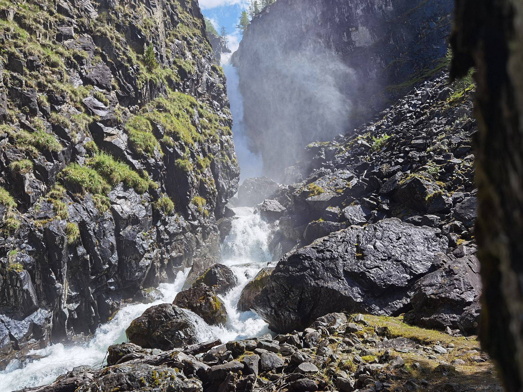 Водопад Текелю - фото 1