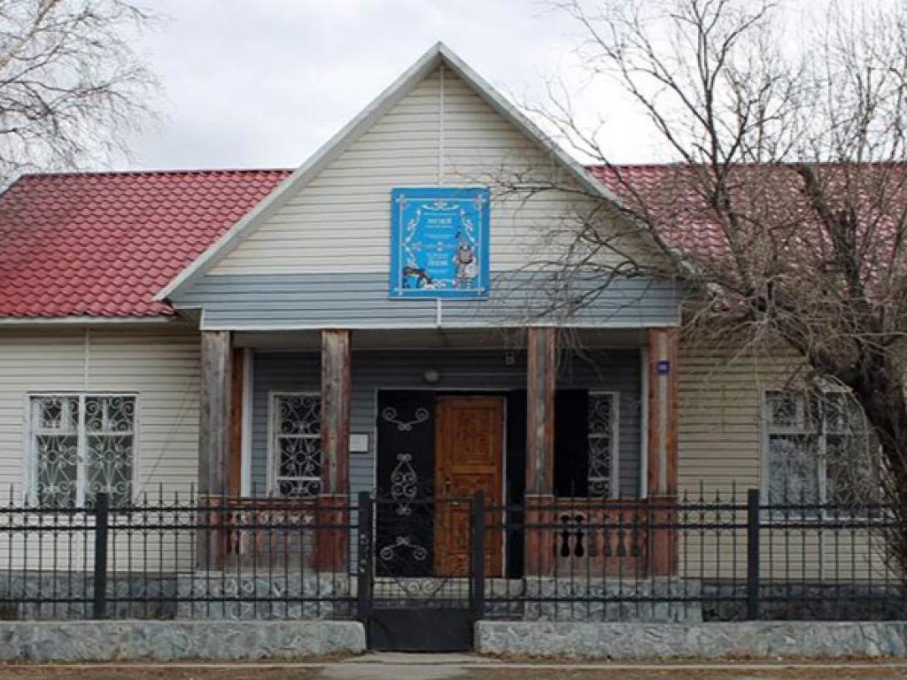 Краеведческий музей имени И. В. Шодоева (с. Усть-Кан Усть-Канского района)