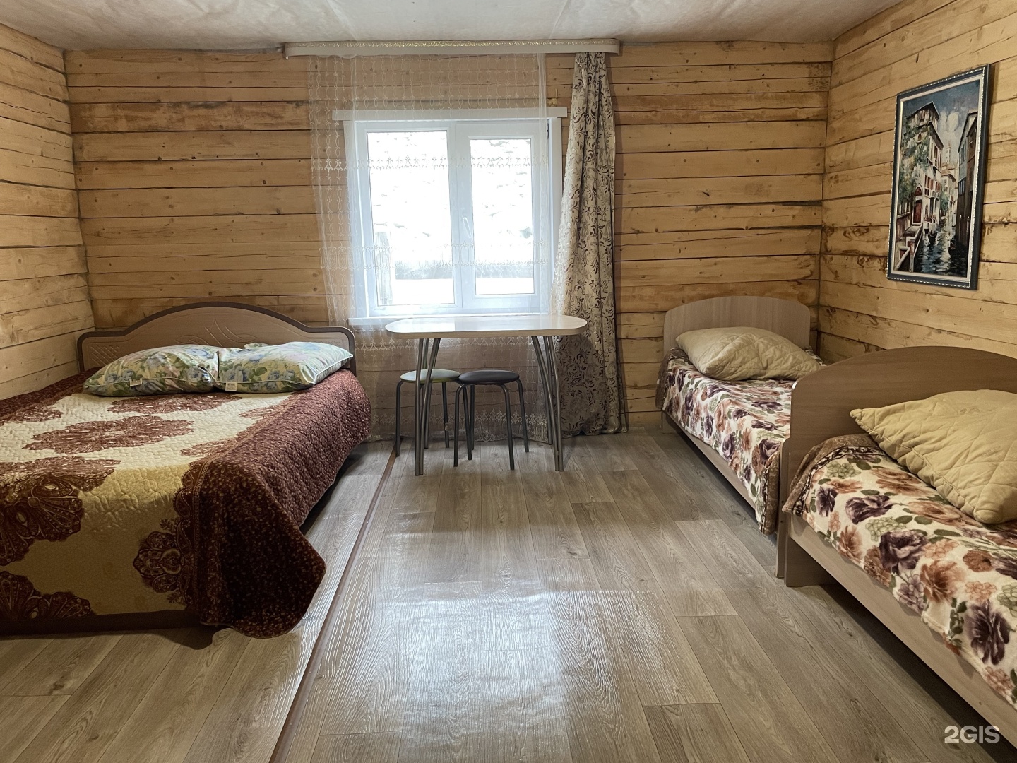 Четырехместный домик