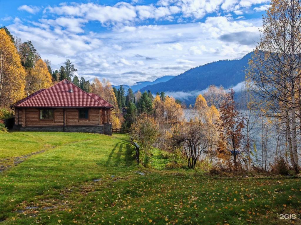 Золотая бухта - фото 1