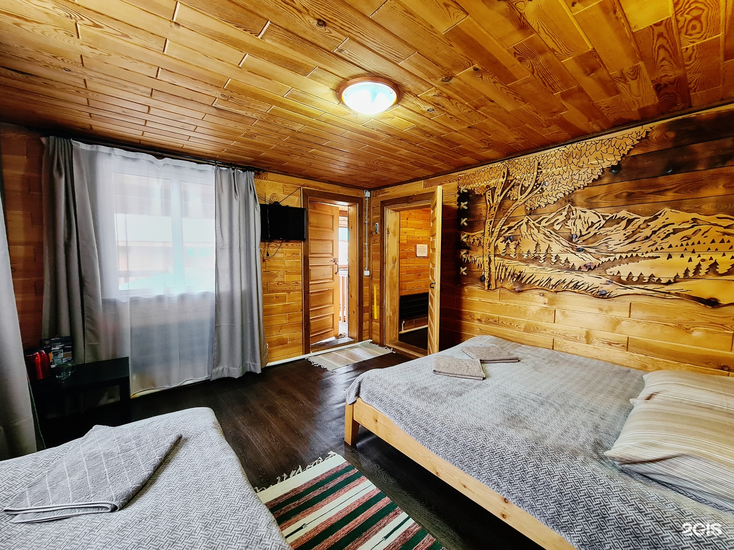 Трехместный номер с двуспальной и односпальной кроватями - фото 2