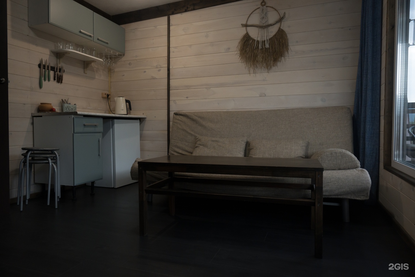 Дом двухкомнатный с 2 спальнями - фото 2