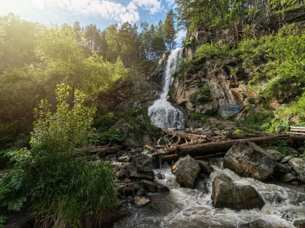 Камышлинский водопад - фото 1