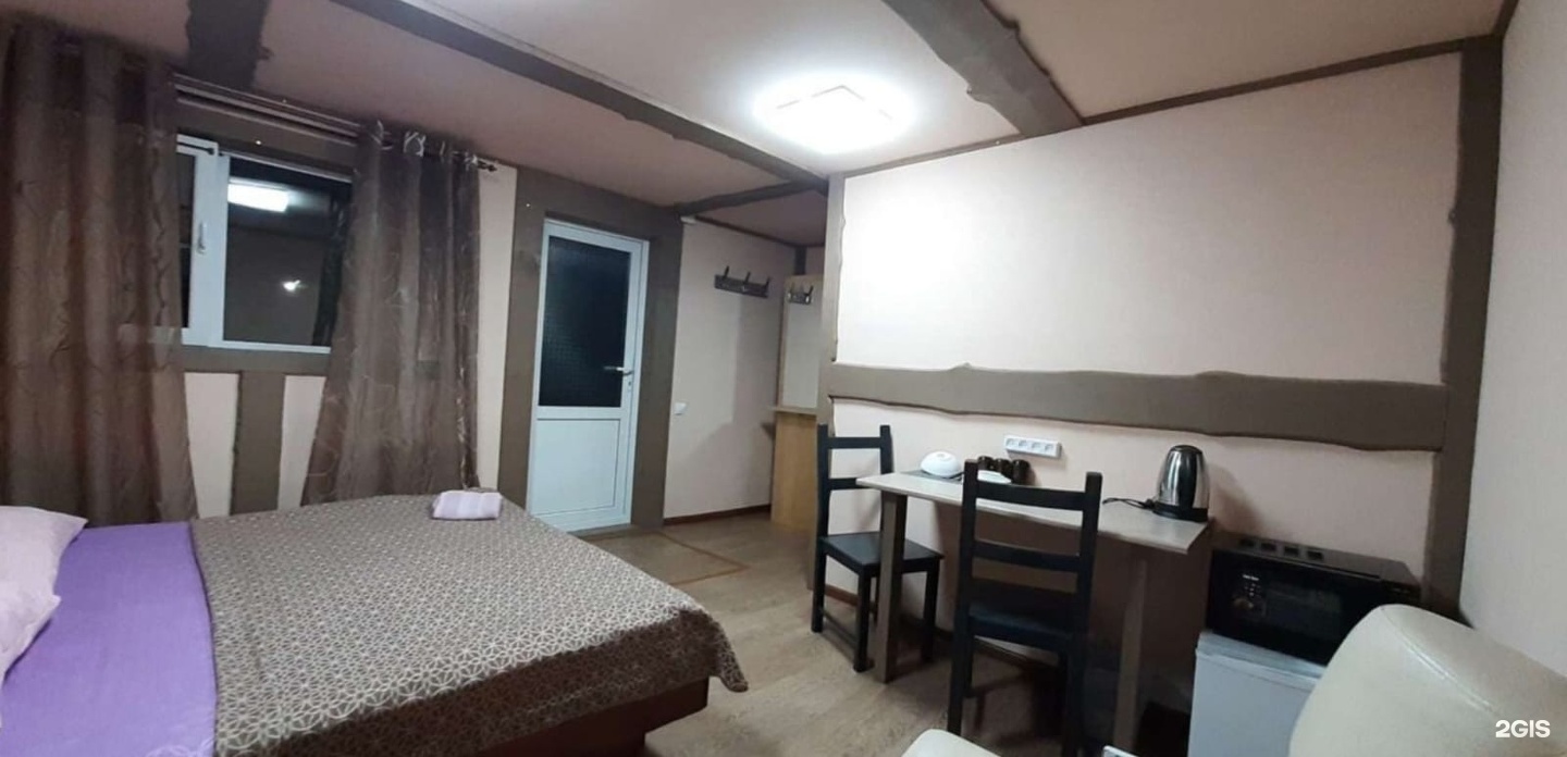 Двухместный номер с двуспальной кроватью