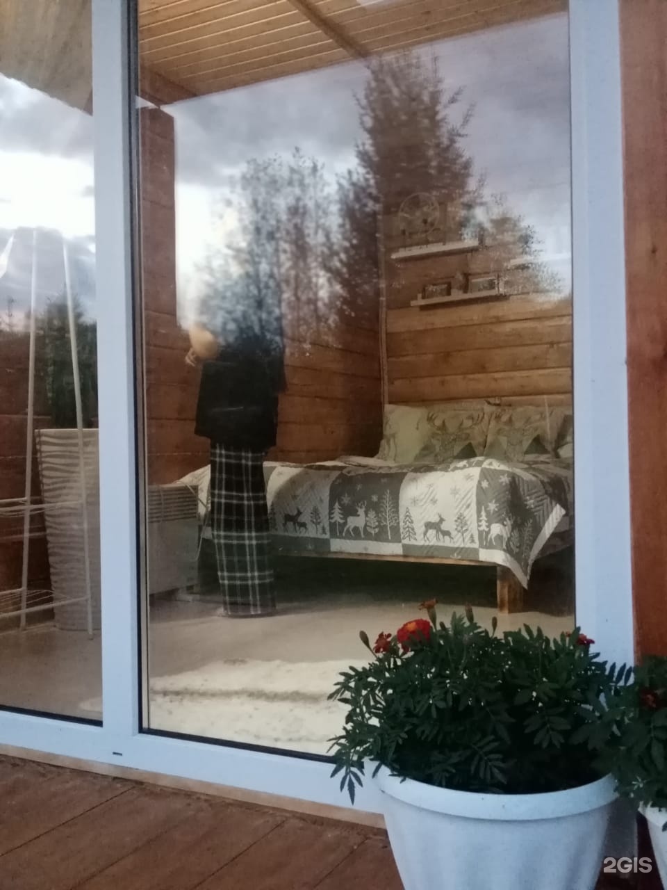 Трехместный номер с двуспальной и односпальной кроватью - фото 7