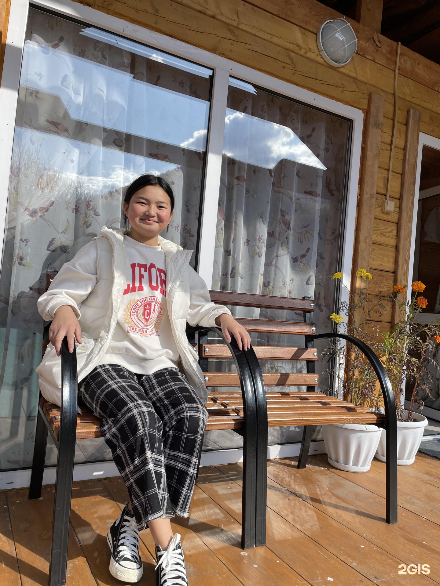 Трехместный номер с двуспальной и односпальной кроватью - фото 13