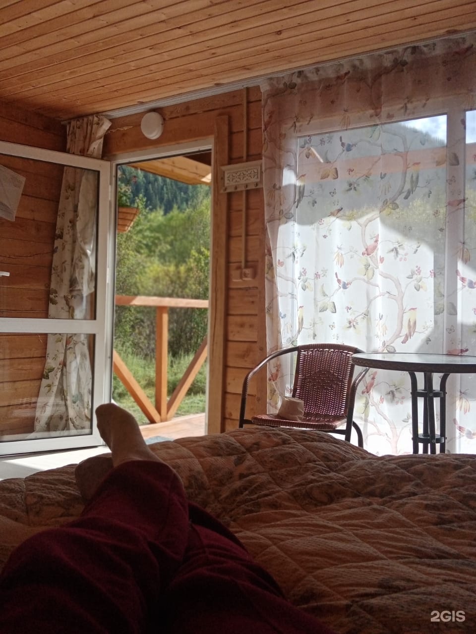 Трехместный номер с двуспальной и односпальной кроватью - фото 9