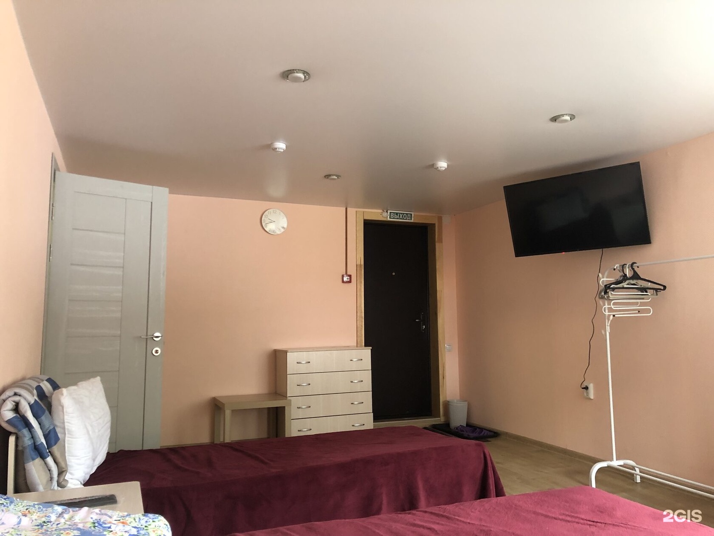 Стандартный семейный номер двухкомнатный - фото 6