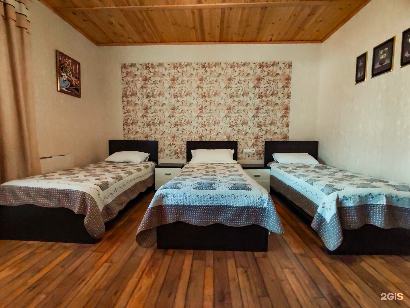 Трехместный номер с 3 односпальными кроватями - фото 1