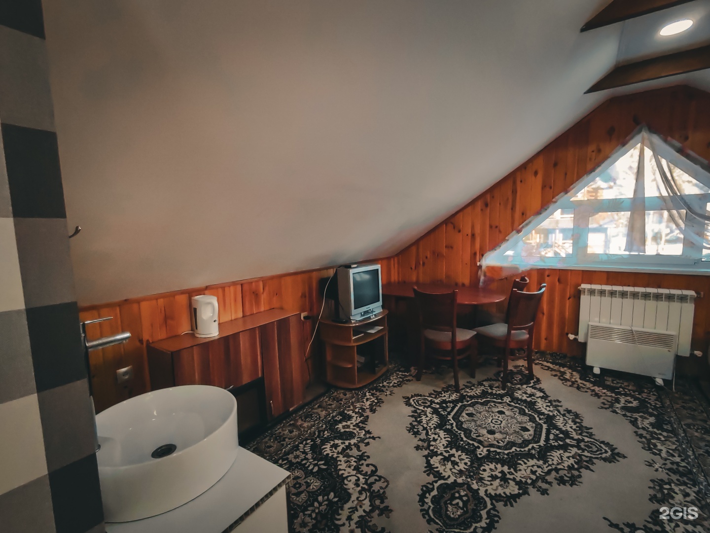 Стандартный номер в мансарде - фото 1